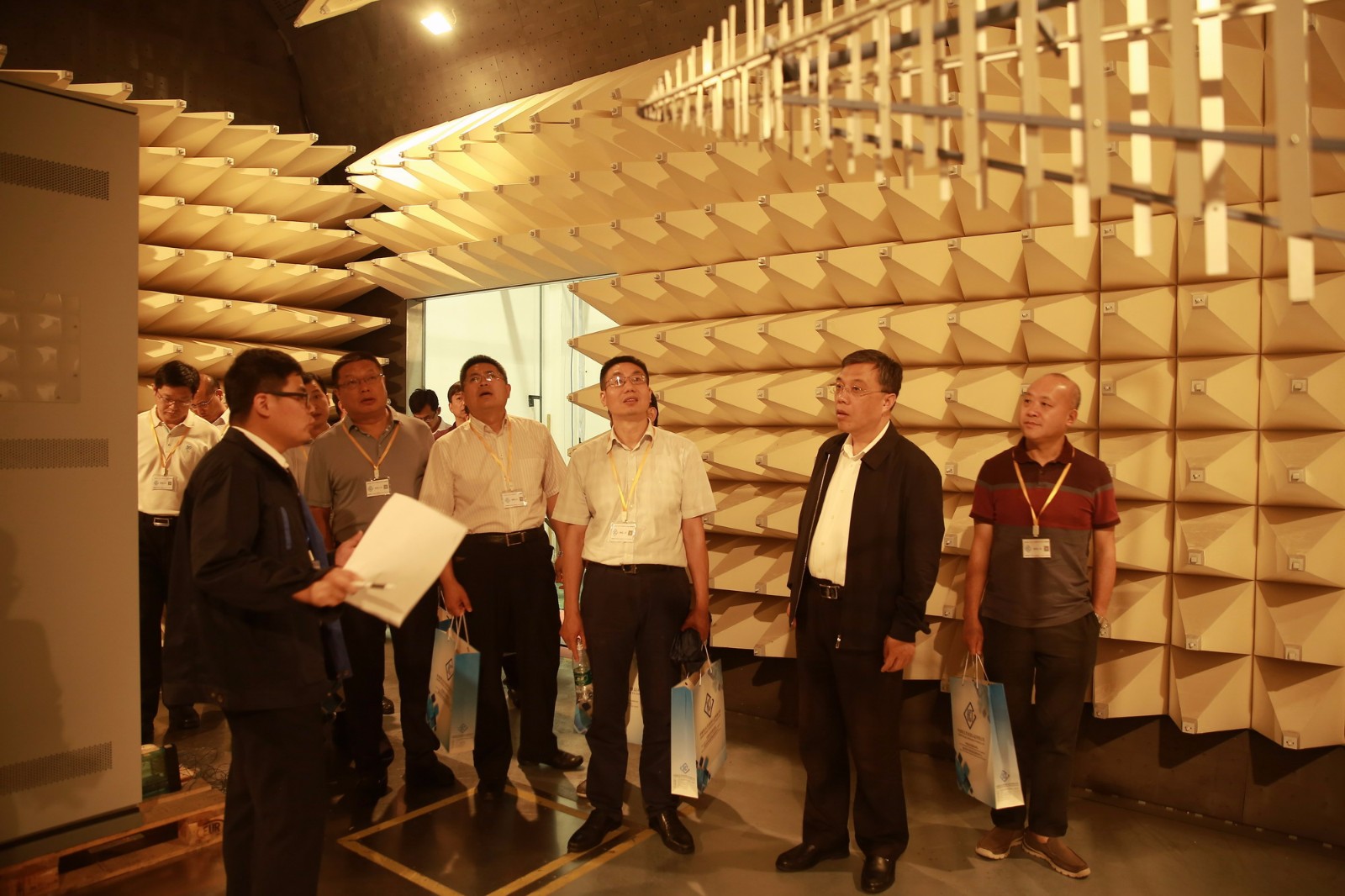 參觀.JPG 參觀.JPG