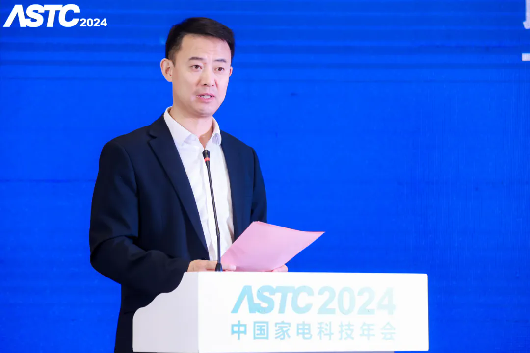 640.webp.png 640.webp.png