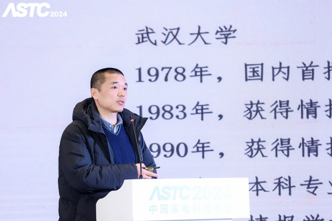 640 (2).webp (1).png 640 (2).webp (1).png