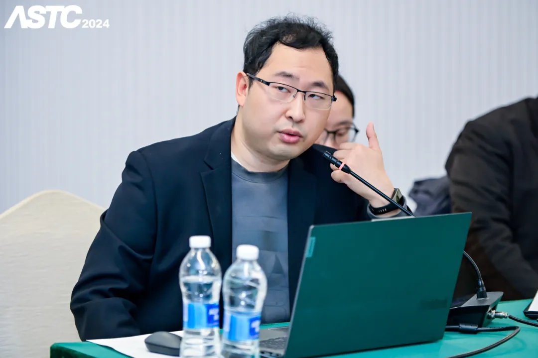 640.webp (2).png 640.webp (2).png