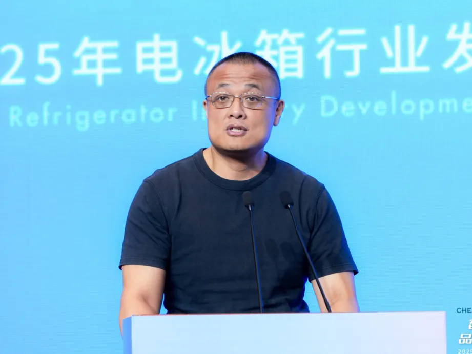 640 (9).webp (1).png 640 (9).webp (1).png